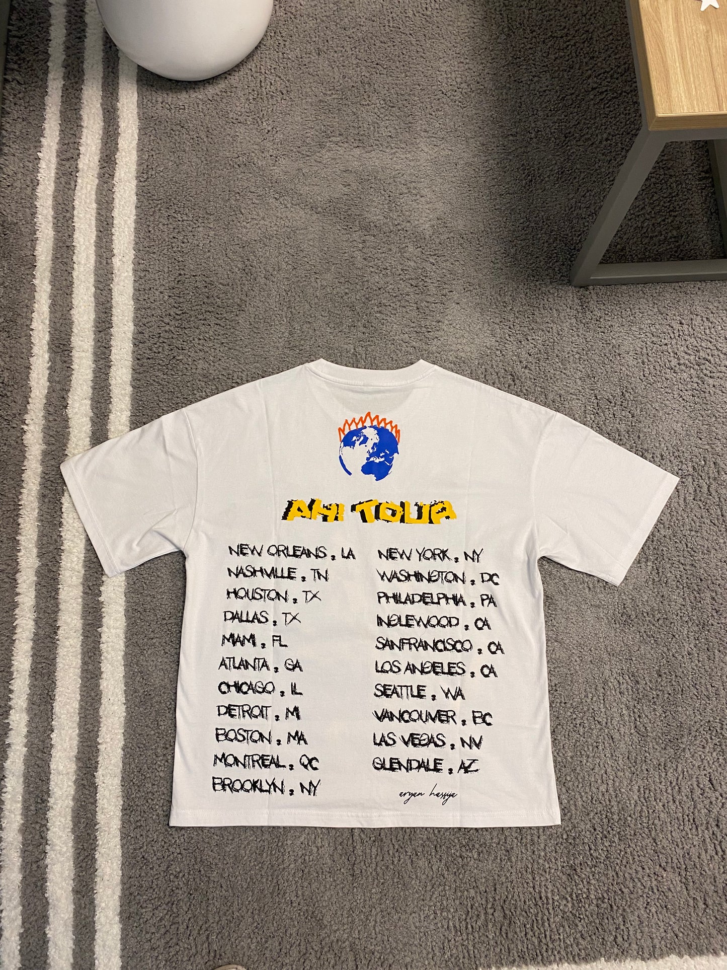 WORLD TOUR TEE