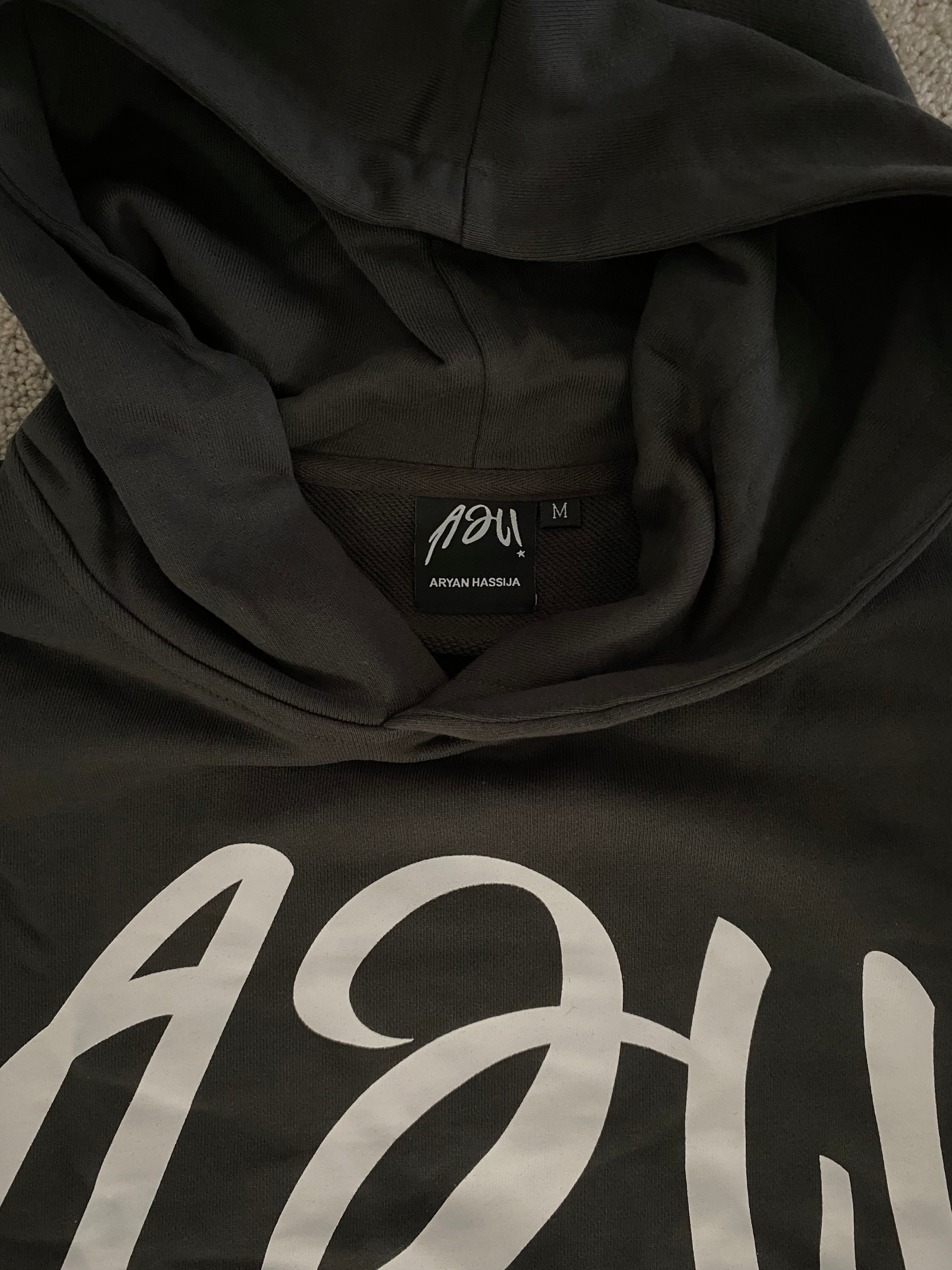 SIMPLE LOGO HOODIE