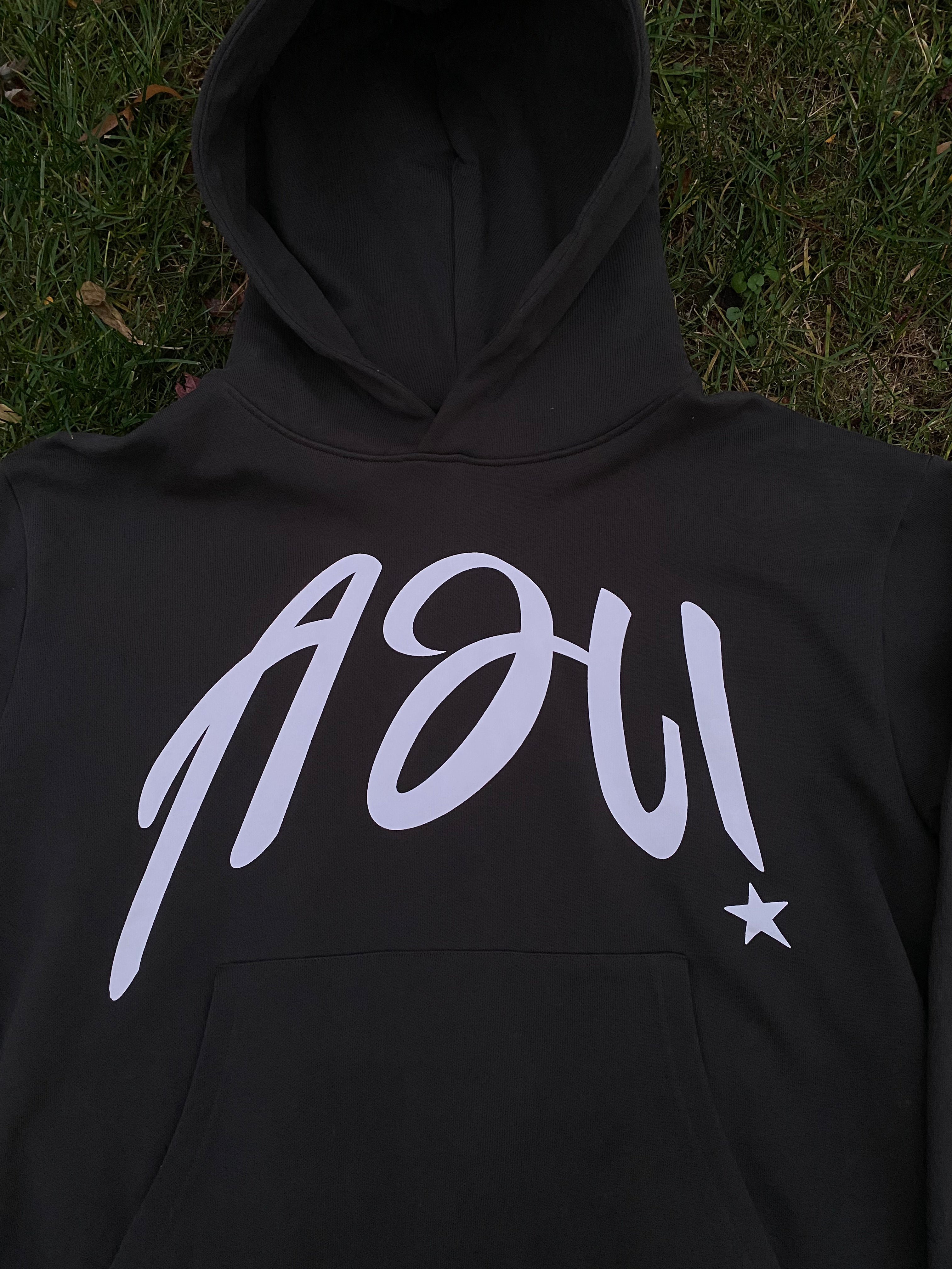 SIMPLE LOGO HOODIE