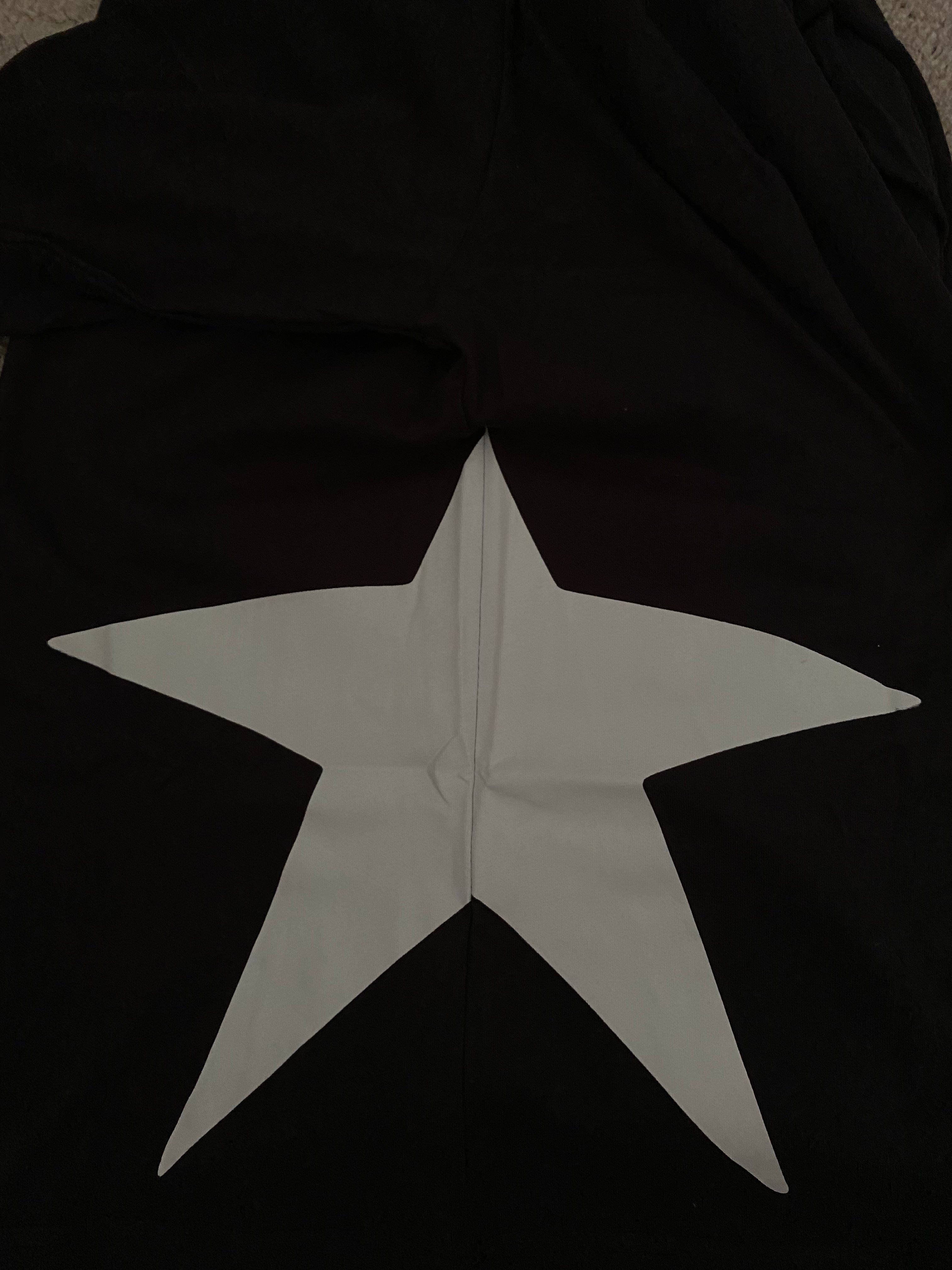 STAR LONG-SLEEVE (BLACK)